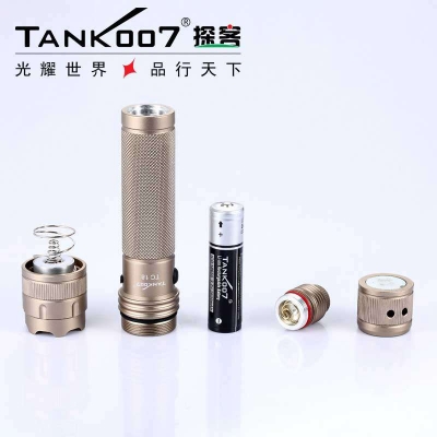 TANK007 TC18V2 CREE XR-E Q5直充強(qiáng)光手電筒230流明可充電戶(hù)外搜索手電