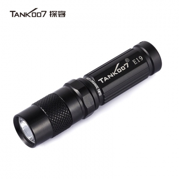 TANK007探客戶(hù)外迷你便攜超亮led小手電筒..